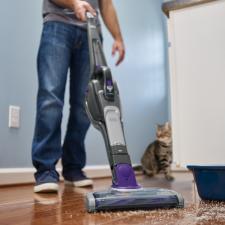 Bezprzewodowy pogromca sierści – poznaj odkurzacze GEN10 PET od Black and Decker Bezprzewodowy pogromca sierści – poznaj odkurzacze GEN10 PET od Black and Decker