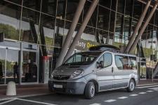 Zalety wynajmu busów Zalety wynajmu busów