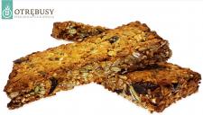 Słodka przekąska do pracy i szkoły – batonik wieloziarnisty od Piekarni Cukierni Otrębusy Słodka przekąska do pracy i szkoły – batonik wieloziarnisty od Piekarni Cukierni Otrębusy