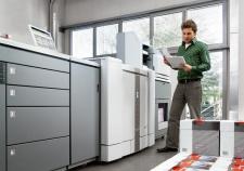 Konica Minolta wyposaża jedną z największych dziełowych drukarni cyfrowych w Polsce Konica Minolta wyposaża jedną z największych dziełowych drukarni cyfrowych w Polsce