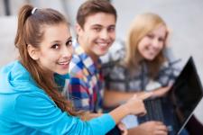 Studenci zostali w pracy za granicą Studenci zostali w pracy za granicą