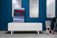 Komoda Stilo II marki Rosanero – perła minimalistycznego designu Komoda Stilo II marki Rosanero – perła minimalistycznego designu