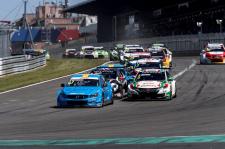 Dobry wyścig, ale też odrobina pecha Polestar Cyan Racing na Nurburgringu Dobry wyścig, ale też odrobina pecha Polestar Cyan Racing na Nurburgringu