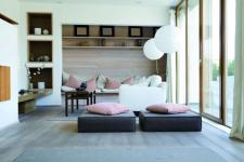 Roto NT PowerHinge – naturalnie od podłogi do sufitu Roto NT PowerHinge – naturalnie od podłogi do sufitu