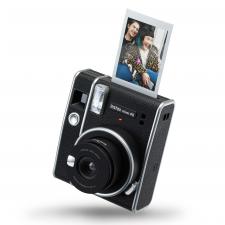 Fujifilm wprowadza ponadczasowy instax mini 40