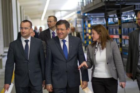Minister Gospodarki Janusz Piechociński podczas wizyty w Grupie Paradyż w Tomaszowie Mazowieckim