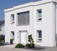 Piękne, ciepłe i przeciwwłamaniowe drzwi wejściowe. Wiosenna promocja w firmie Hörmann