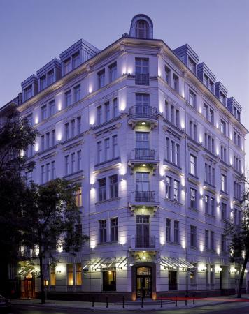 Zabytkowy Hotel Rialto po termomodernizacji