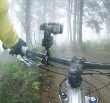 Filmuj wiosnę z perspektywy dwóch kółek