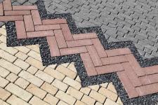 Kostka brukowa – podstawowe informacje