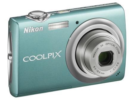 NIKON COOLPIX S220