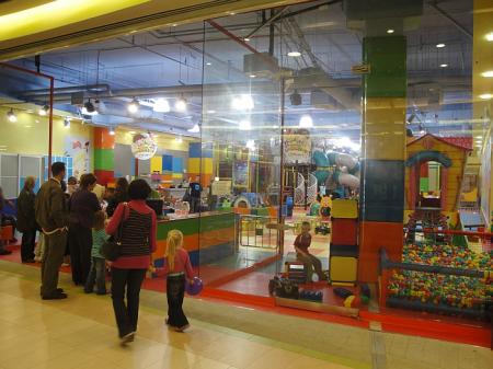 Plac zabaw Kinderplaneta