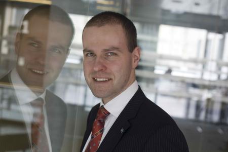 Tomasz Starus, Dyrektor Biura Oceny Ryzyka i Główny Analityk w Towarzystwie Ubezpieczeń Euler Hermes