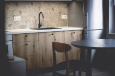 Twój jest ten kawałek podłogi. Mieszkanie na wynajem wg architektów z pracowni Interiorsy