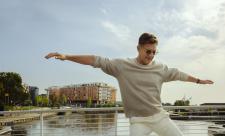 Kulisy kampanii reklamowej Invest Komfort  z Rafałem Królikowskim