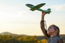 Kuehne+Nagel i Air France KLM Martinair Cargo uruchamiają pierwszą neutralną węglowo trasę lotniczą