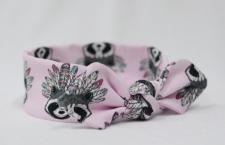 Opaska niemowlęca, czyli kilka słów na temat jej zalet