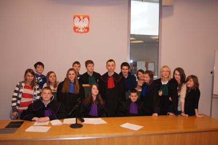 Symulacja rozprawy Publiczne Gimnazjum nr VIII na Wydziale Prawa i Administracji UŁ