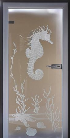 Drzwi całoszklane  DC 015 inspirowane morskim klimatem.  Fot. Firma WIŚNIOWSKI