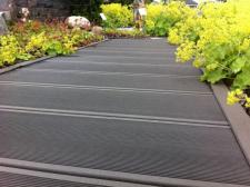 Wybór podłogi na taras – deska WPC