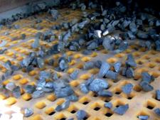 Sita metalowe a poliuretanowe w przesiewaczach