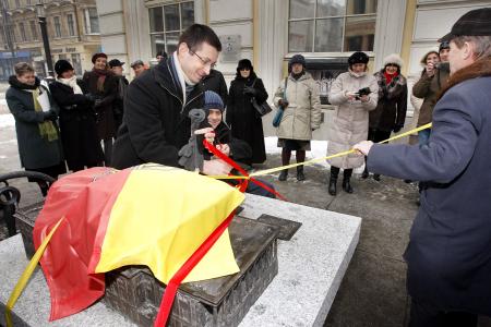 Uroczyste odsłonięcie miniatury Opery Wrocławskiej