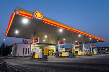 Prowadzisz auto? Poznaj 7 sposobów na to, aby oszczędzić pieniądze i chronić środowisko