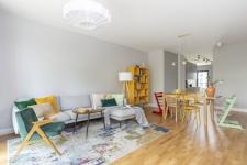 Rodzinna sceneria. Przytulne mieszkanie w Warszawie