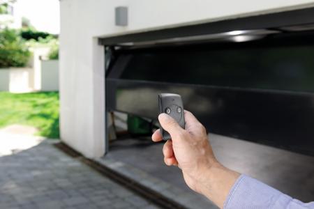 brama segmentowa garażowa