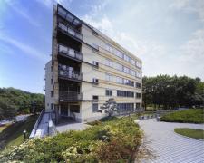 Szkło przeciwsłoneczne wspiera walkę z upałem