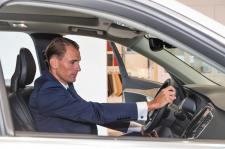 Łukasz Kubot za kierownicą nowego Volvo XC90