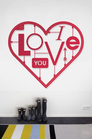 Naklejka marki Redro z uniwersalnym wyznaniem miłosnym  fot. Redro