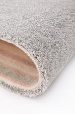 Wykładzina dywanowa AW Suspense – sposób na przytulną sypialnię