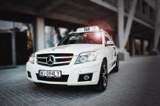 Sieć taxi obniża ceny za przejazdy po mieście. Zamów tanie taxi w Łodzi.