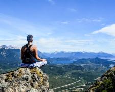 O co chodzi z powolnym podróżowaniem?