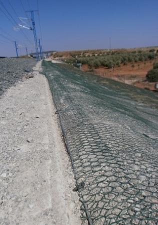 Betafence umacnia nasyp Szybkiej Kolei Hiszpańskiej