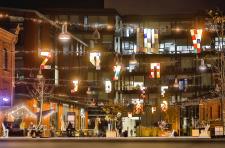 Plac Konesera w nowej aranżacji. Jesień na warszawskiej Pradze pod znakiem literatury