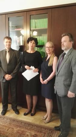 Podpisanie umowy o powołaniu FlexAndRobust Systems.