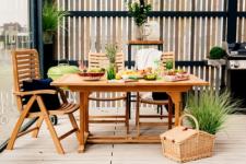 Beztroska ogrodu, elegancja salonu – meble ogrodowe firmy DLH