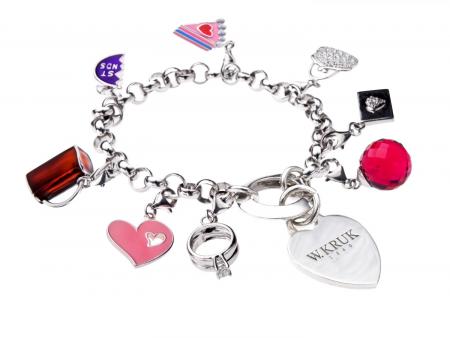 W.KRUK bransoletka srebrna z serduszkiem 249 zł, zawieszki od 49 zł