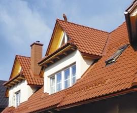 W skład przeglądu dachu wchodzą wszystkie elementy jego konstrukcji. fot.RuppCeramika