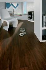 Panele podłogowe w egzotycznych dekorach od Classen