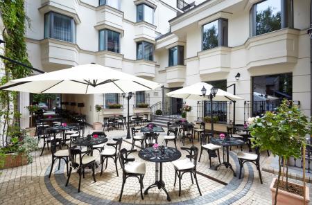 Logos Garden - nowe patio Hotel Logos Kraków